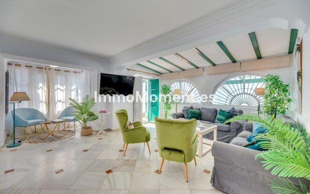 Bestaande woning - Villa - Marbella - Nueva Andalucía