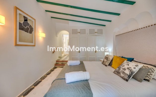 Bestaande woning - Villa - Marbella - Nueva Andalucía
