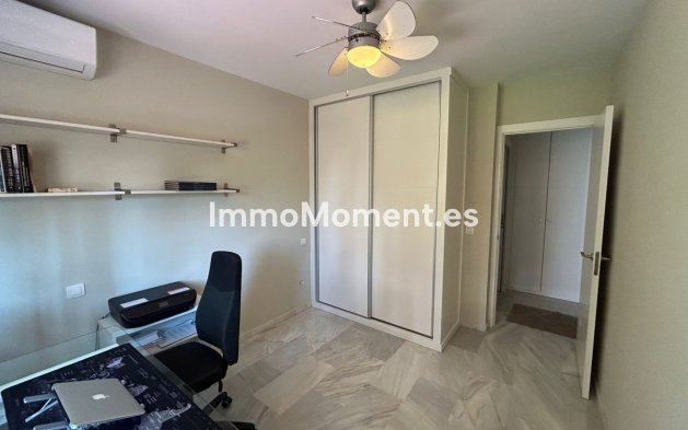 Wiederverkauf - Reihenhaus - Estepona  - Atalaya