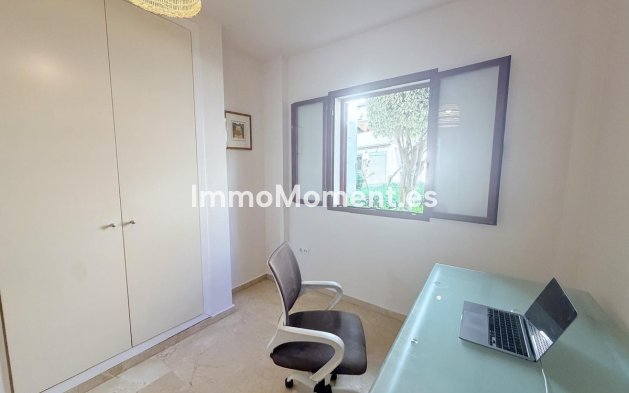 Resale - Apartment - Casares - Casares Playa