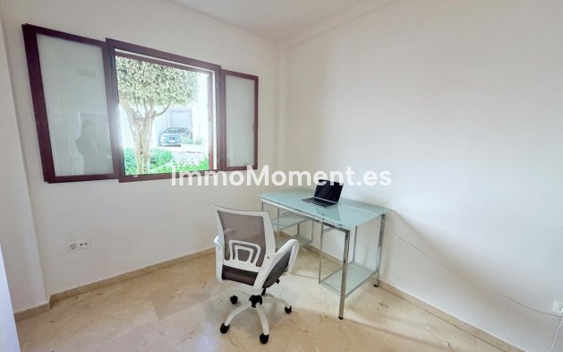 Resale - Apartment - Casares - Casares Playa