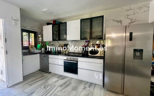 Resale - Villa - Mijas - Calahonda