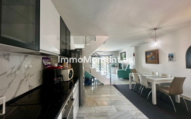 Resale - Villa - Mijas - Calahonda