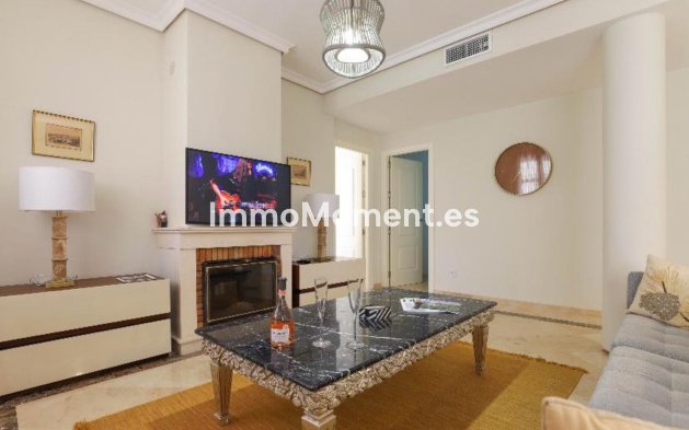 Wiederverkauf - Wohnung - Marbella - Nueva Andalucía