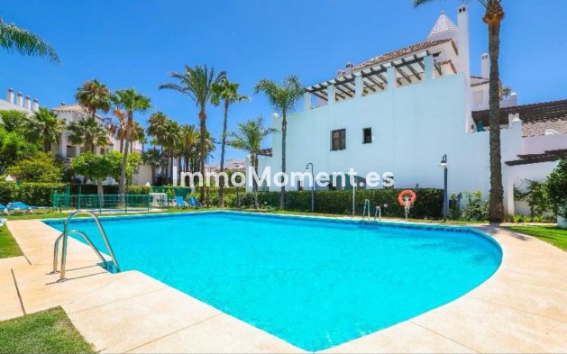 Wiederverkauf - Wohnung - Marbella - Nueva Andalucía