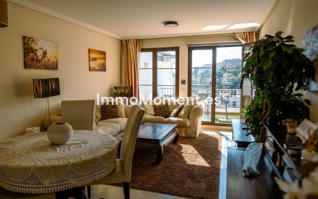 Resale - Apartment - Benahavís - Los Arqueros