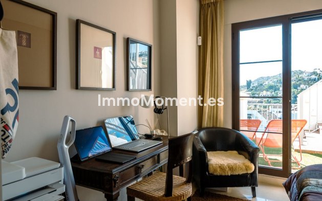 Resale - Apartment - Benahavís - Los Arqueros