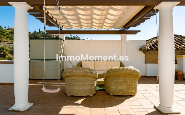 Resale - Apartment - Benahavís - Los Arqueros