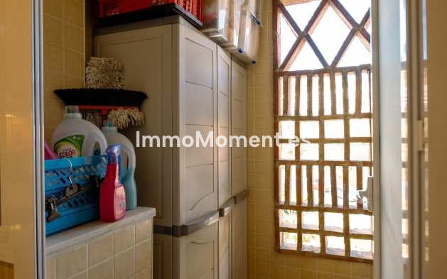 Resale - Apartment - Benahavís - Los Arqueros