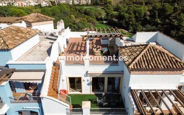 Resale - Apartment - Benahavís - Los Arqueros