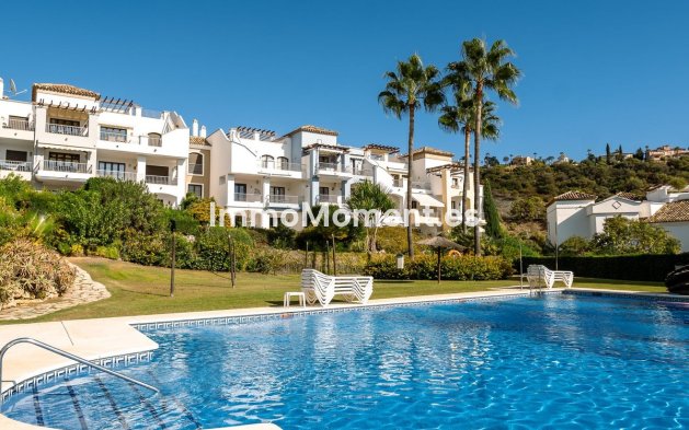 Resale - Apartment - Benahavís - Los Arqueros