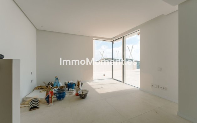 Resale - Apartment - Inland  - Ojén