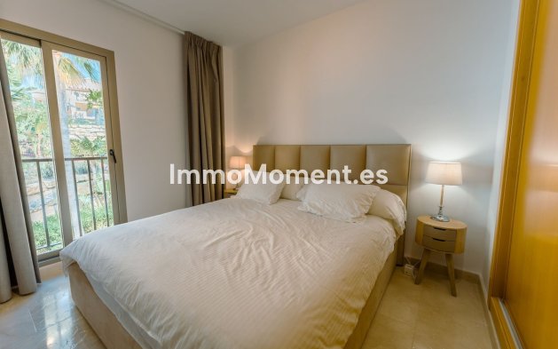 Wiederverkauf - Wohnung - Estepona  - Atalaya