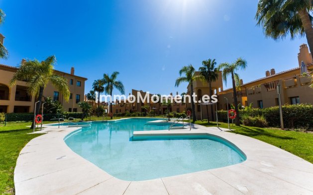 Wiederverkauf - Wohnung - Estepona  - Atalaya