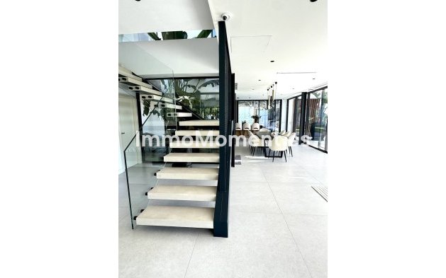 Revente - Villa - Marbella - Nagüeles