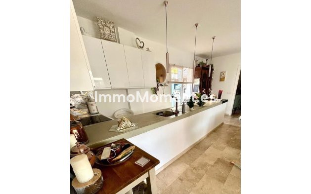 Resale - Apartment - Mijas - Calahonda