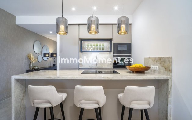 Wiederverkauf - Wohnung - Marbella - Nueva Andalucía