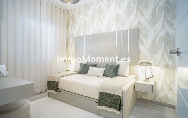 Wiederverkauf - Wohnung - Marbella - Nueva Andalucía