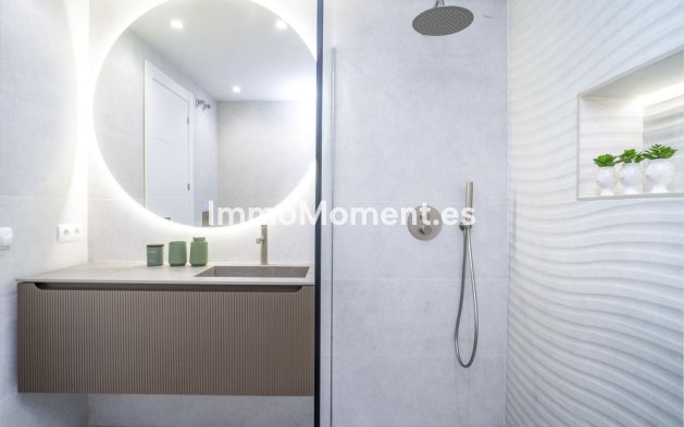 Wiederverkauf - Wohnung - Marbella - Nueva Andalucía