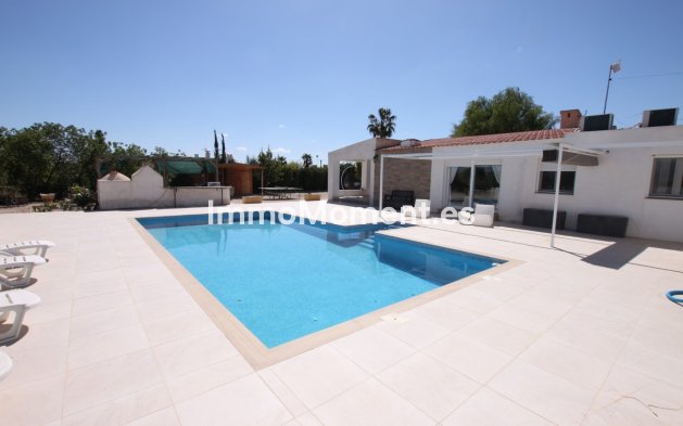 Revente - Maison de campagne - Crevillente - Crevillente - Crevillent Centro