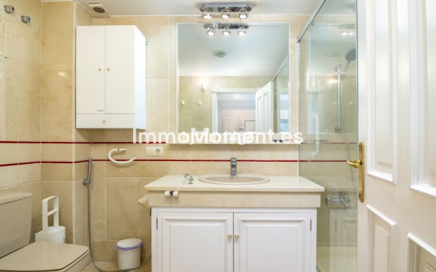 Wiederverkauf - Wohnung - Marbella - Nueva Andalucía