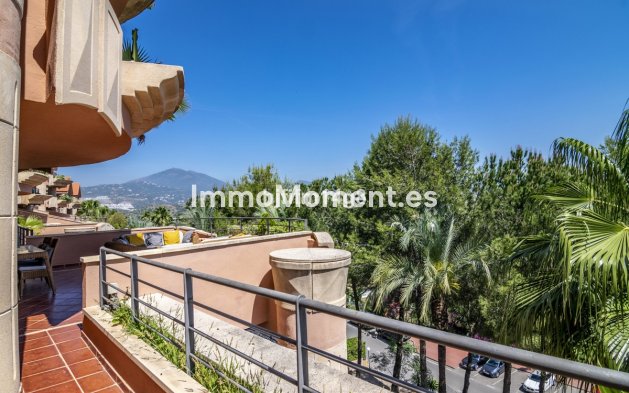 Revente - Appartement - Marbella - Nueva Andalucía