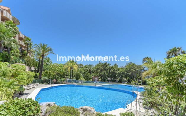 Revente - Appartement - Marbella - Nueva Andalucía