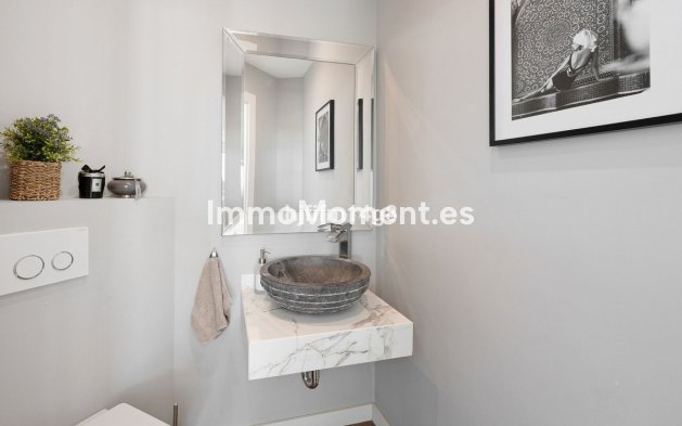 Wiederverkauf - Wohnung - Marbella - Nueva Andalucía