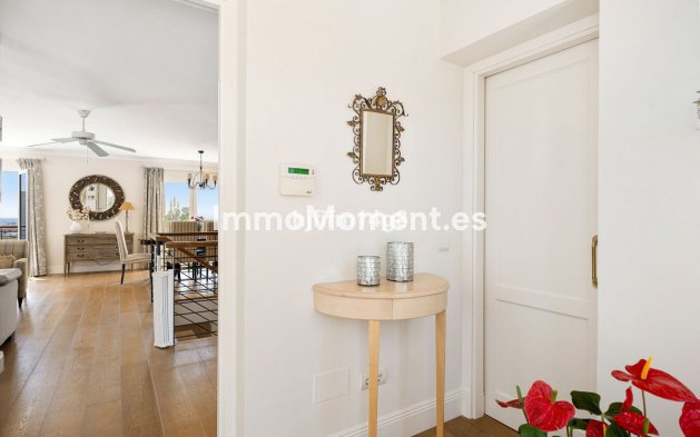 Revente - Villa - Marbella - Nueva Andalucía