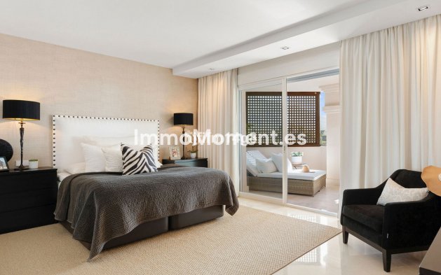 Wiederverkauf - Wohnung - Marbella - Nueva Andalucía