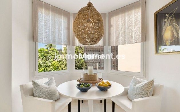 Wiederverkauf - Wohnung - Marbella - Nueva Andalucía