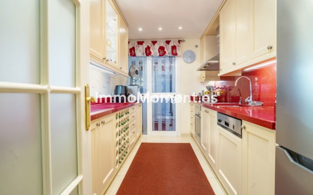 Wiederverkauf - Wohnung - Marbella - Puerto Banús