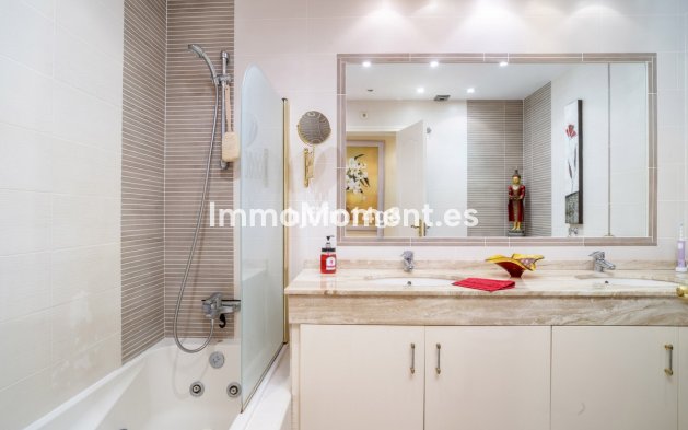 Wiederverkauf - Wohnung - Marbella - Puerto Banús