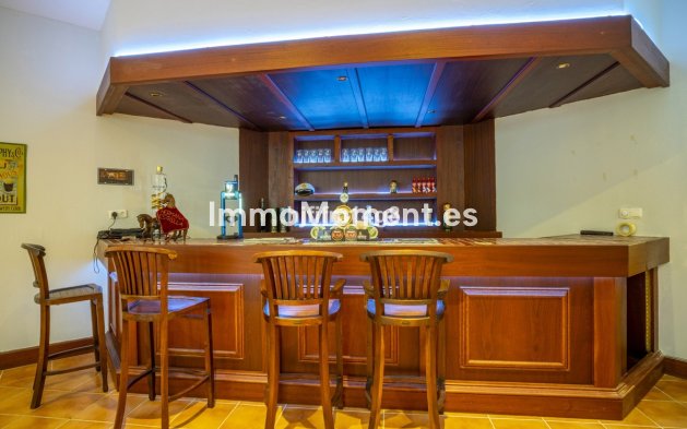 Resale - Townhouse - Marbella - Nueva Andalucía