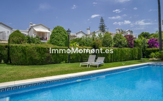 Resale - Townhouse - Marbella - Nueva Andalucía