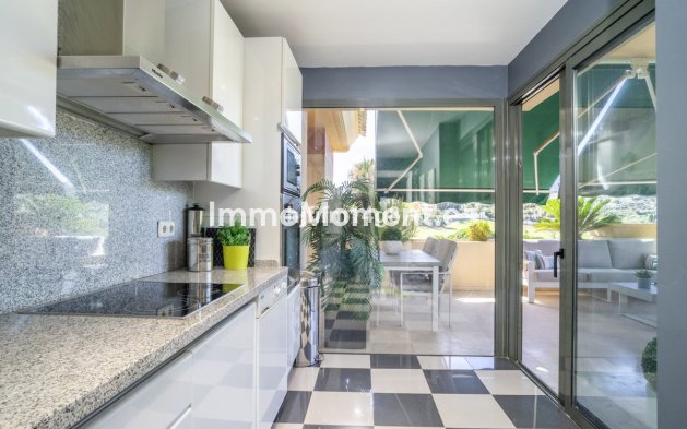 Wiederverkauf - Wohnung - Marbella - Nueva Andalucía