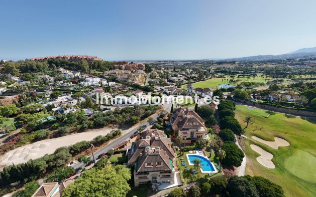 Wiederverkauf - Wohnung - Marbella - Nueva Andalucía