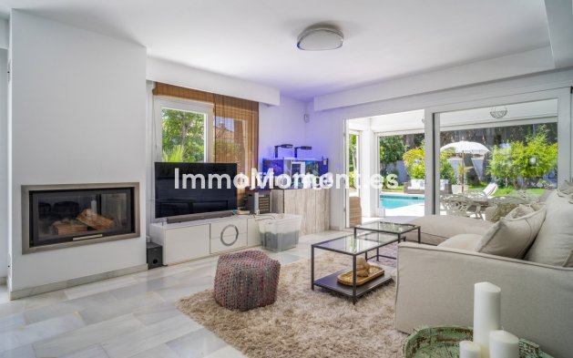 Wiederverkauf - Villa - Marbella - Nueva Andalucía