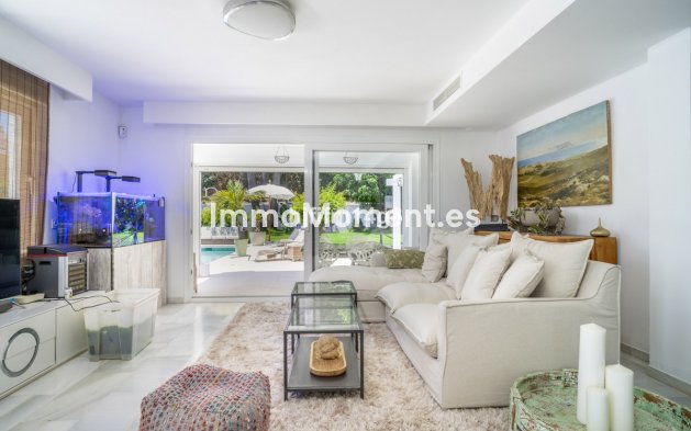 Wiederverkauf - Villa - Marbella - Nueva Andalucía