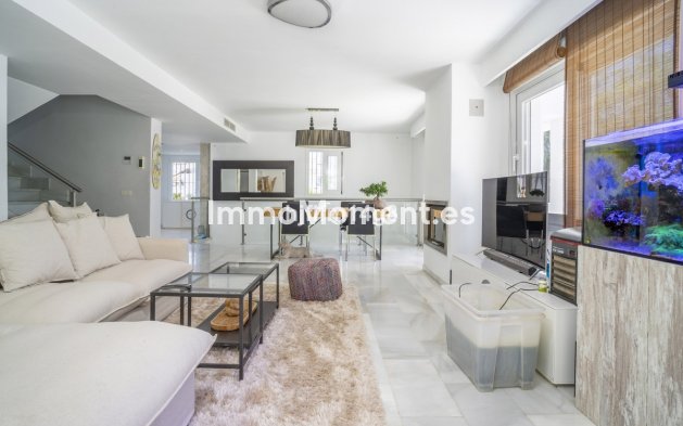 Wiederverkauf - Villa - Marbella - Nueva Andalucía
