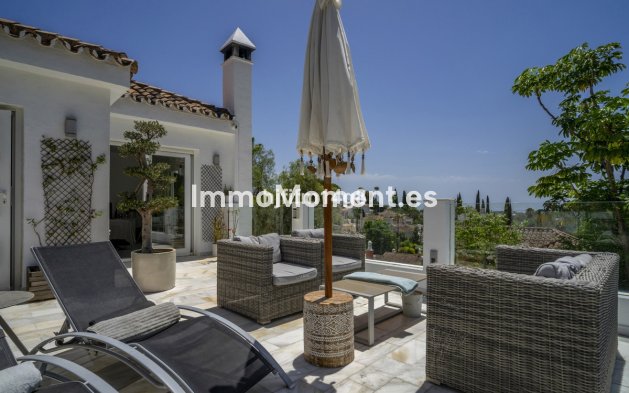 Wiederverkauf - Villa - Marbella - Nueva Andalucía