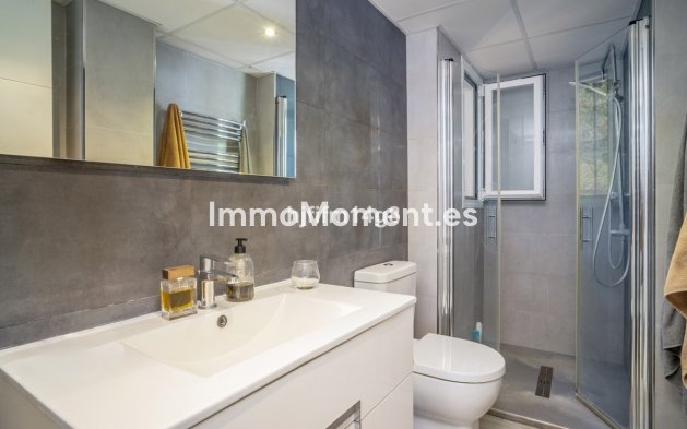 Wiederverkauf - Villa - Marbella - Nueva Andalucía