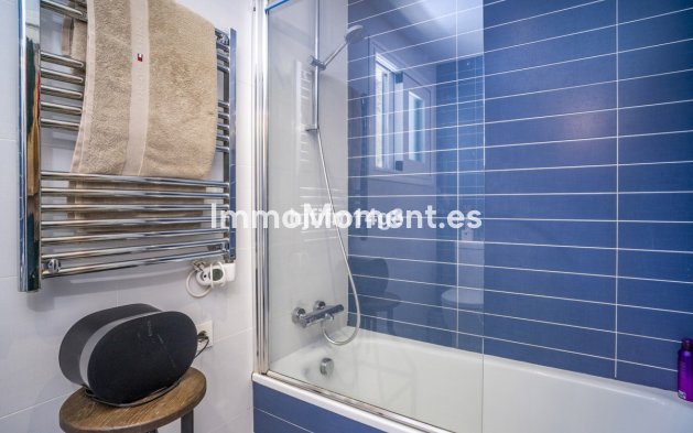 Wiederverkauf - Villa - Marbella - Nueva Andalucía