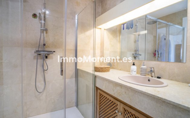 Wiederverkauf - Wohnung - Marbella - Guadalmina Alta