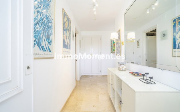 Wiederverkauf - Wohnung - Marbella - Guadalmina Alta