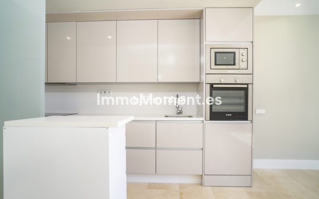 Bestaande woning - Appartement - Estepona  - Estepona Centro