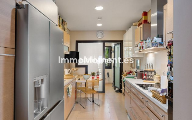 Wiederverkauf - Wohnung - Benahavís - Benahavís Centro