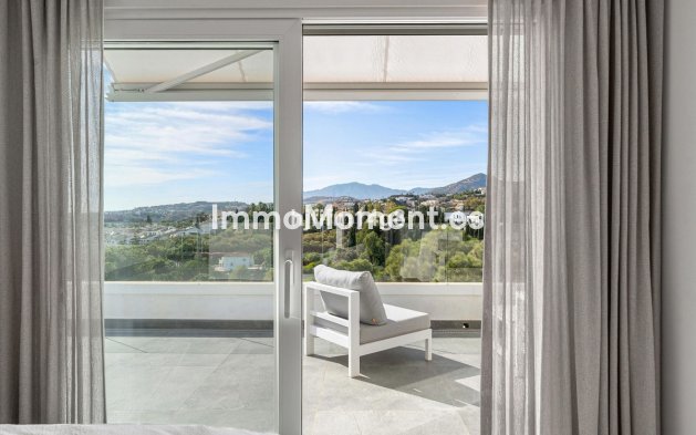 Resale - Apartment - Benahavís - La Quinta