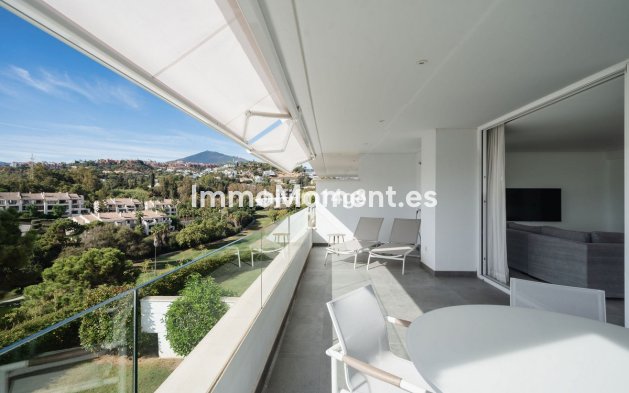 Resale - Apartment - Benahavís - La Quinta
