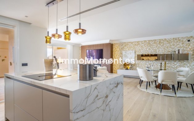 Wiederverkauf - Wohnung - Marbella - Nueva Andalucía